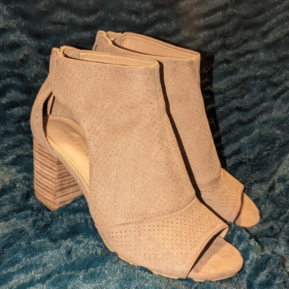 Report cutout booties. Chunky heels, zipper on heel. Tan Nude color. Size 6.5